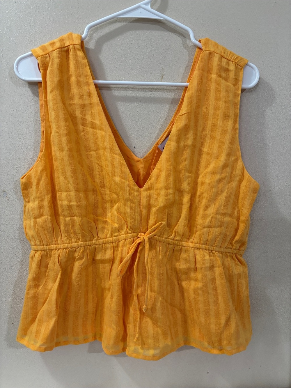 Steve Madden Yellow V-Neck Tie-Waist Sleeveless Camisole